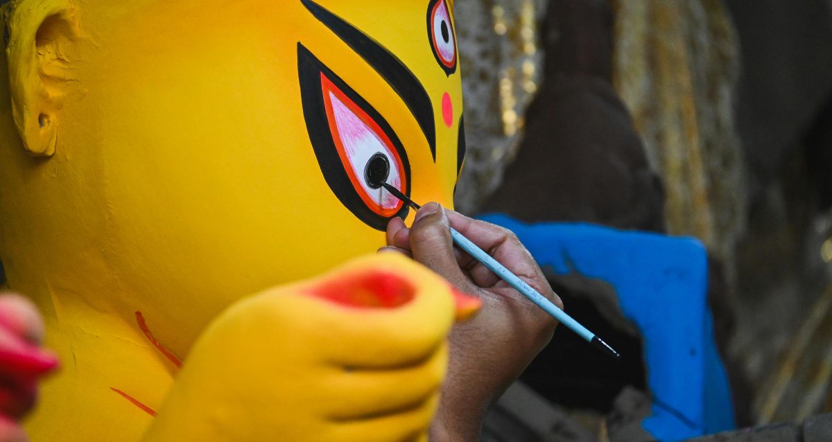 Why Pujo Doesn’t Mean a New Collection at Manas Ghorai