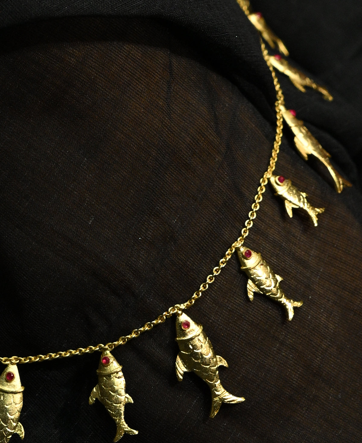 MATSYA NECKLACE