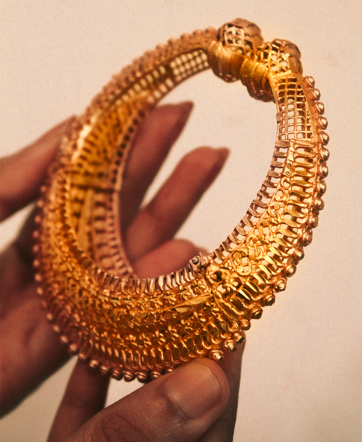 Eterna Weave Gold Bracelet
