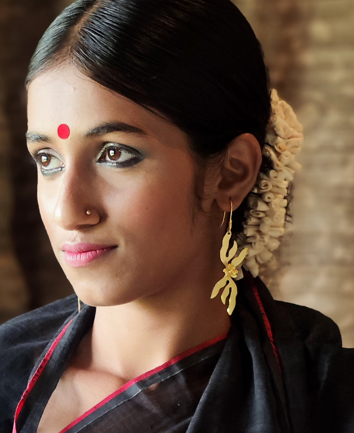 Srotini - Gold Plated Earring