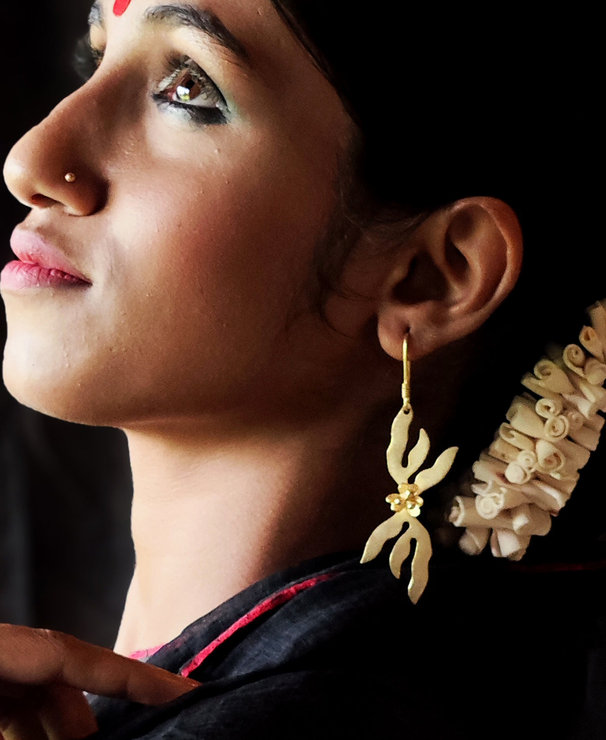 Srotini - Gold Plated Earring