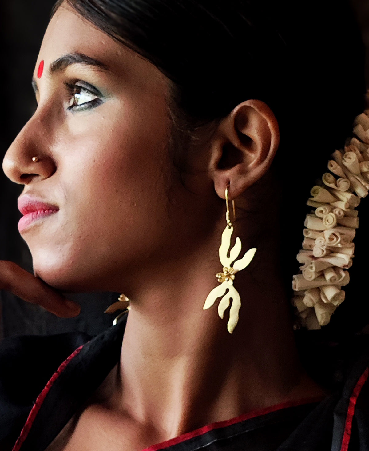 Srotini - Gold Plated Earring