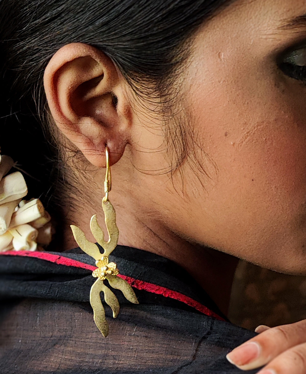 Srotini - Gold Plated Earring
