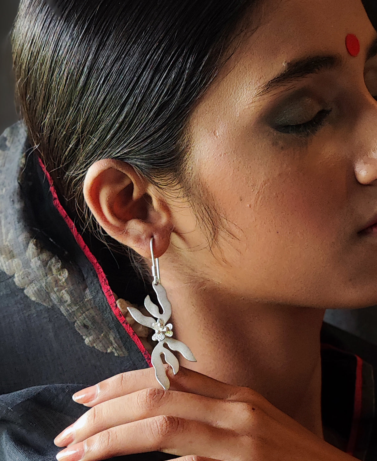 Srotini - Silver Plated Earring