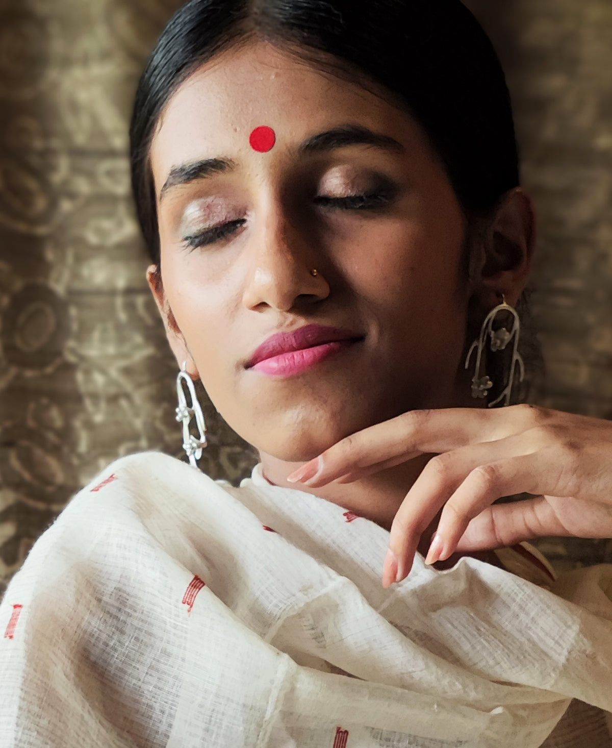 Pushpavalli - Silver Plated Earring