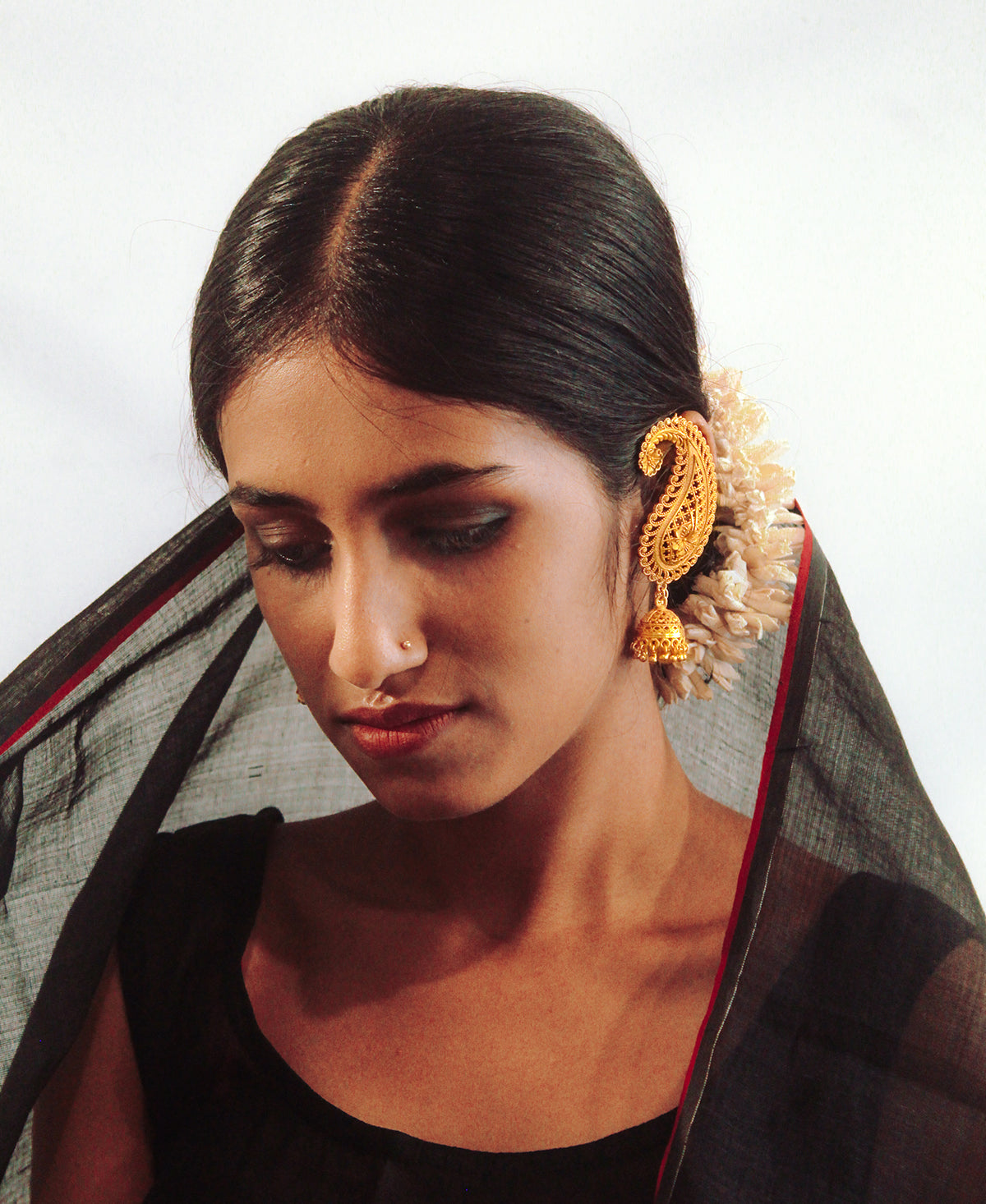 Chandrika Kaan Jhumka Gold