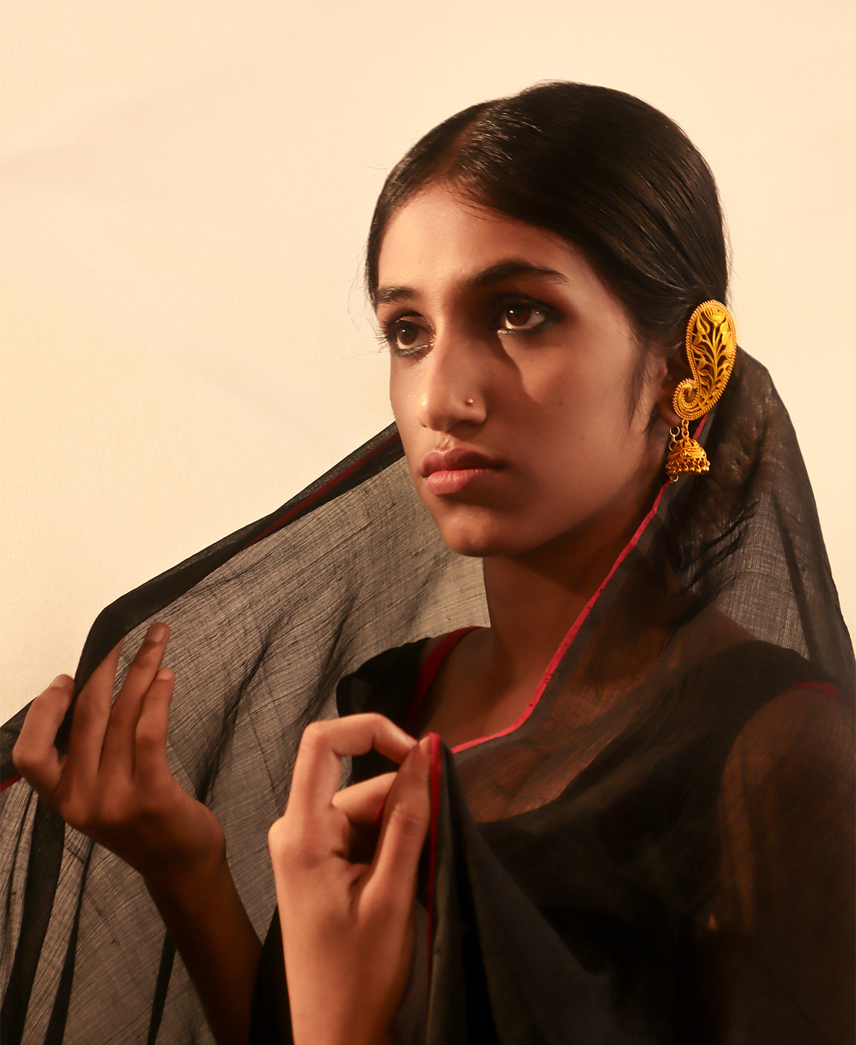 Rupsona Kalka Gold Jhumka