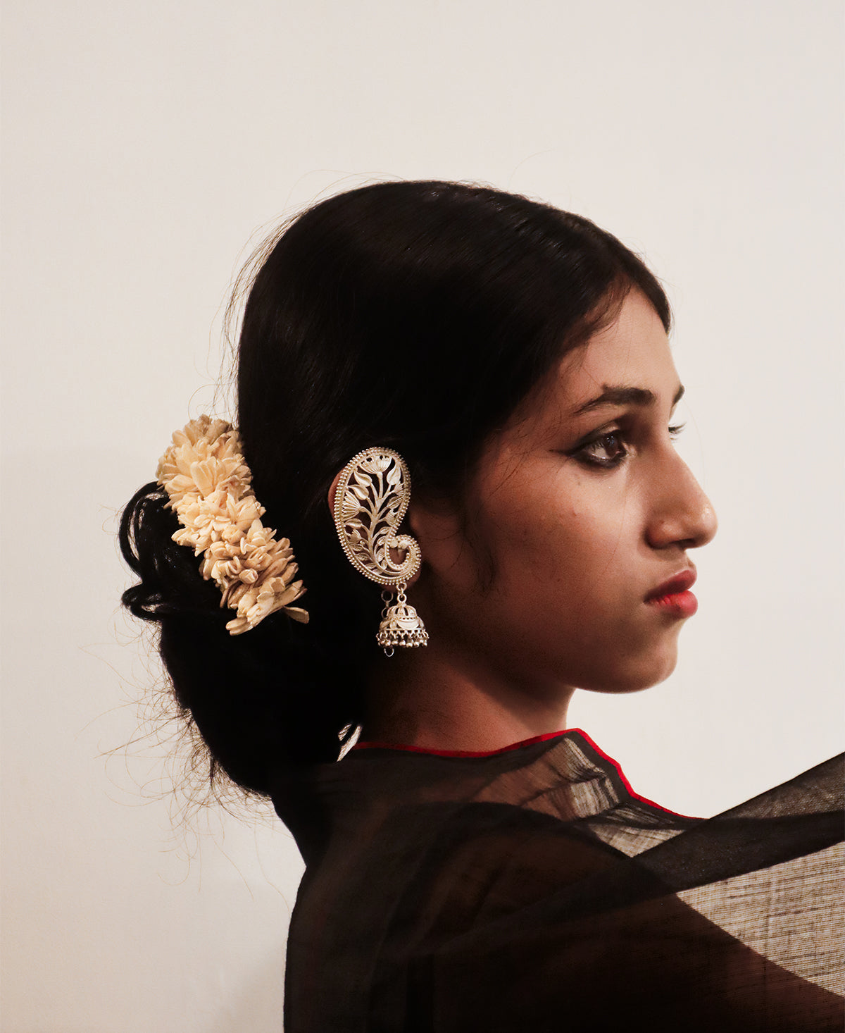 Rupsona Kalka Silver Jhumka