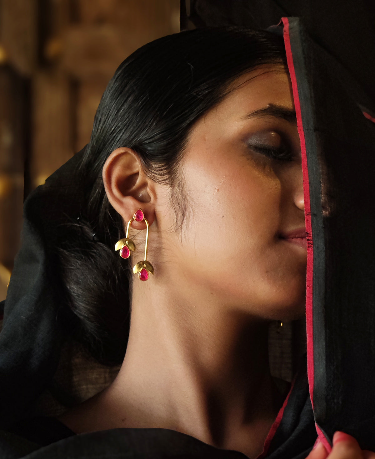 Raanga Ananga Pallav Earring