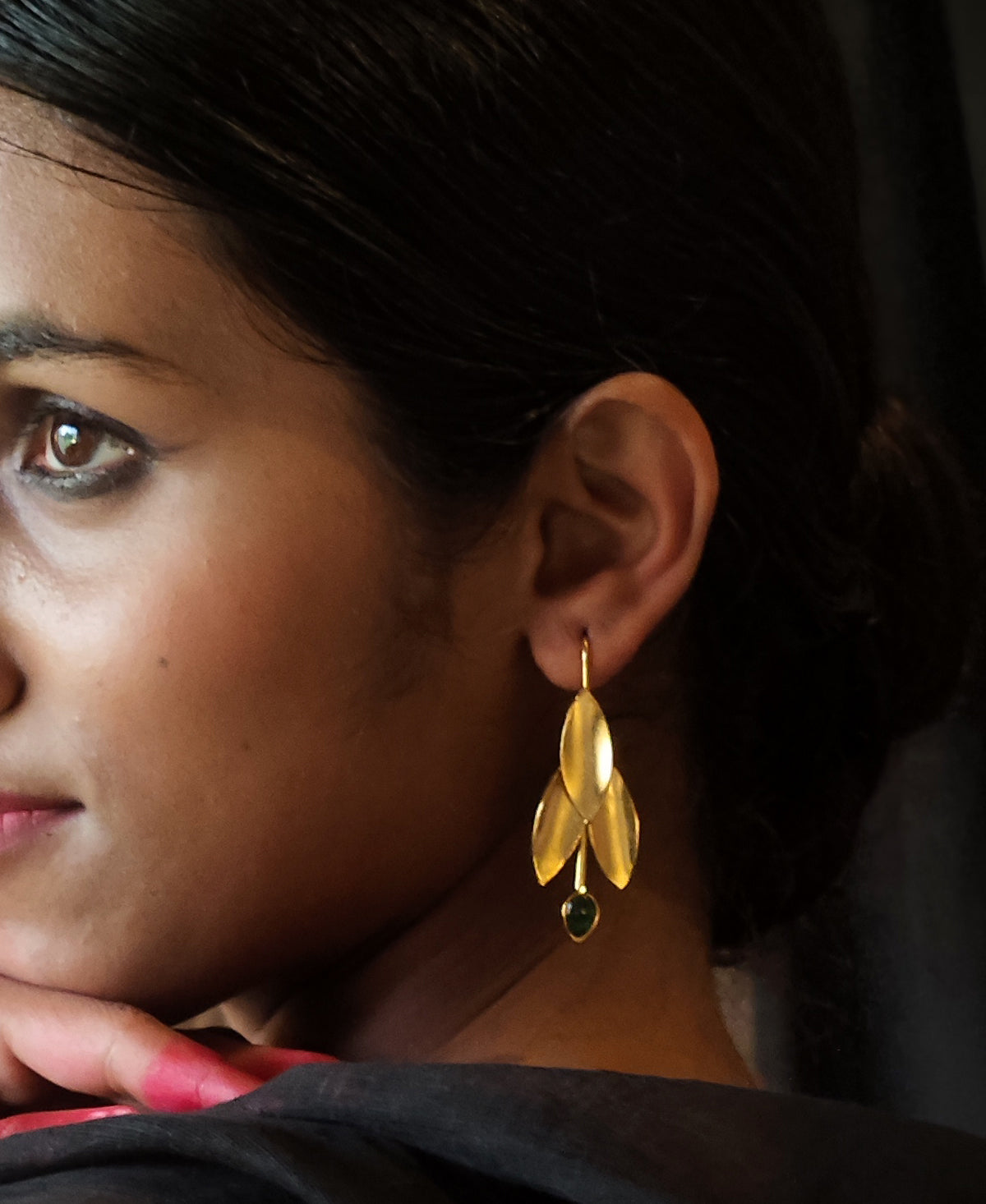 Sobuj Amra Pallav Earring
