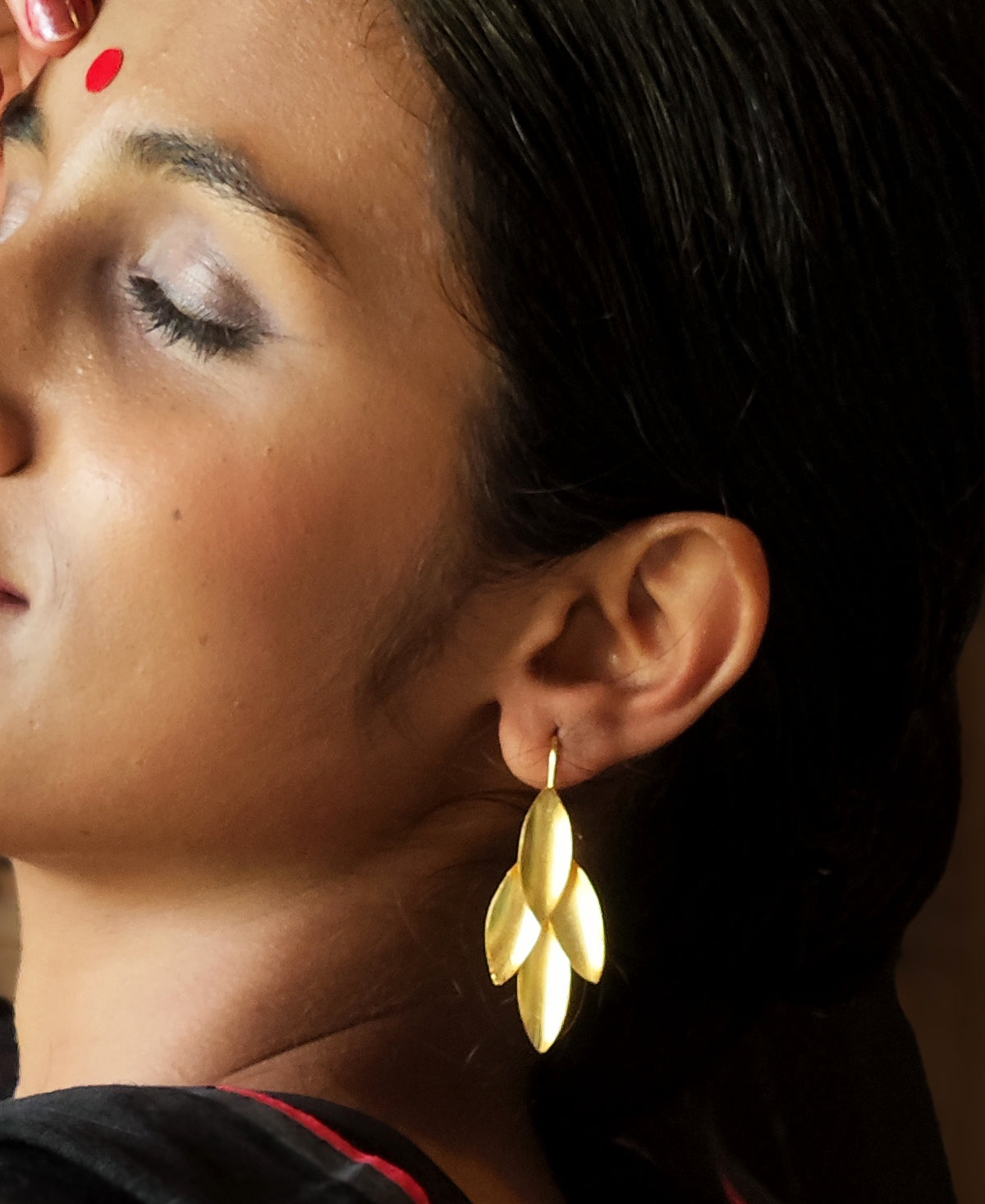 Neel Pallav Earring