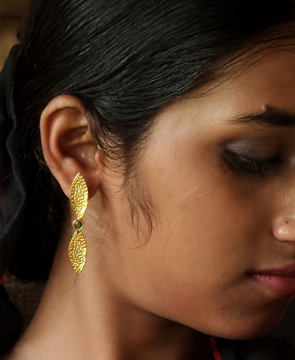 Sobuj Srijan Pallav Ear Stud