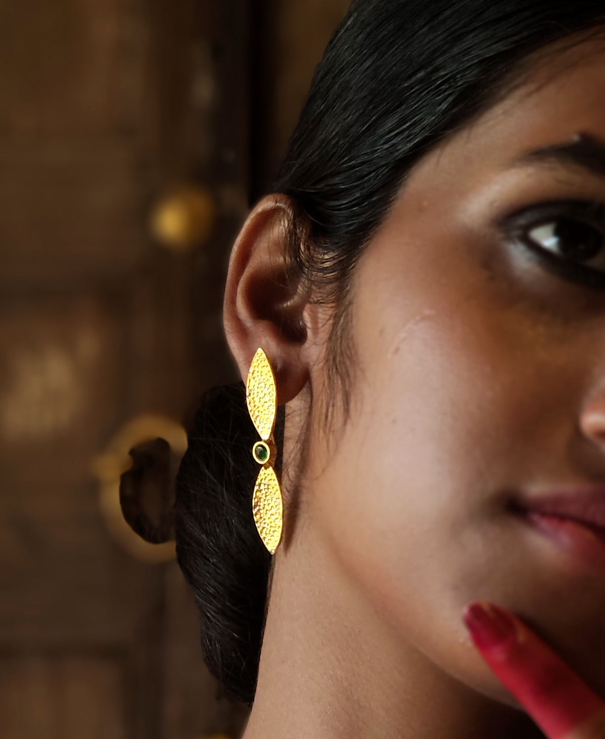 Sobuj Srijan Pallav Ear Stud