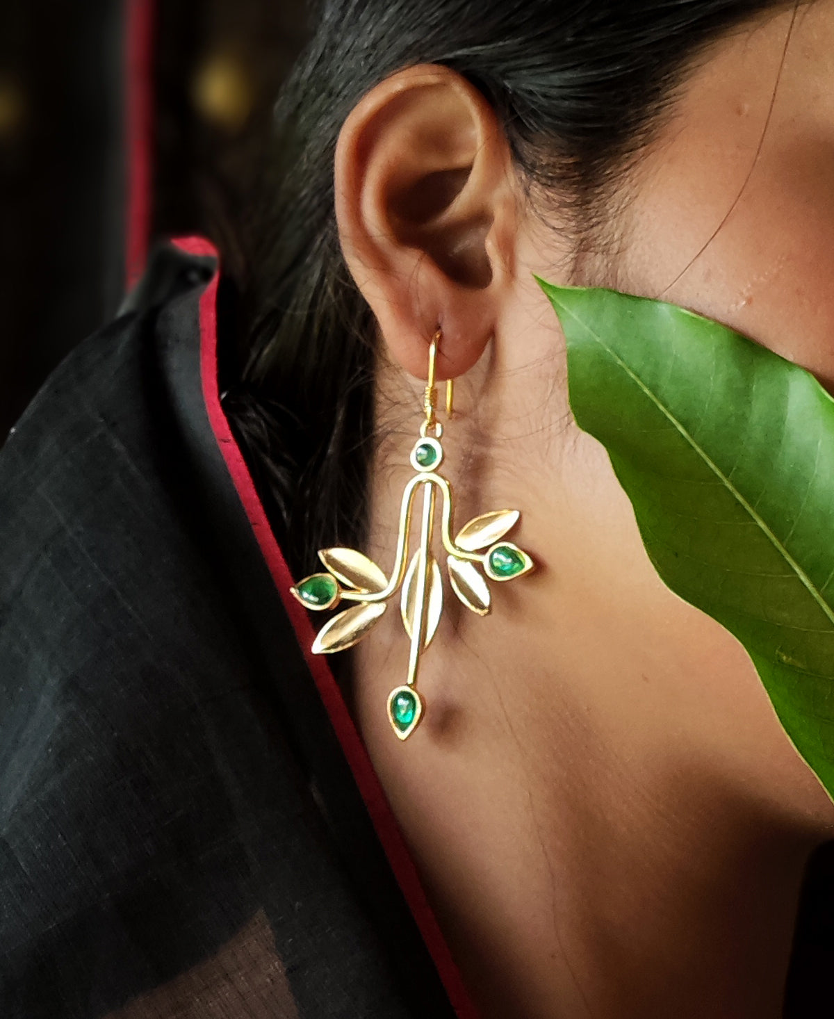 Sobuj Charupata Pallav Earring