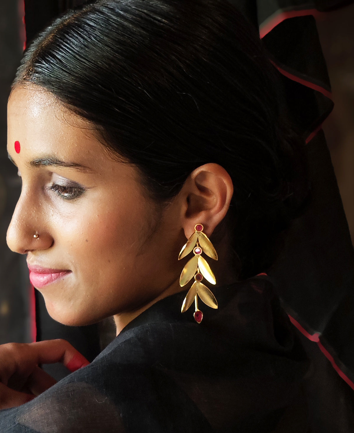 Raanga Kusum Pallav Kaan