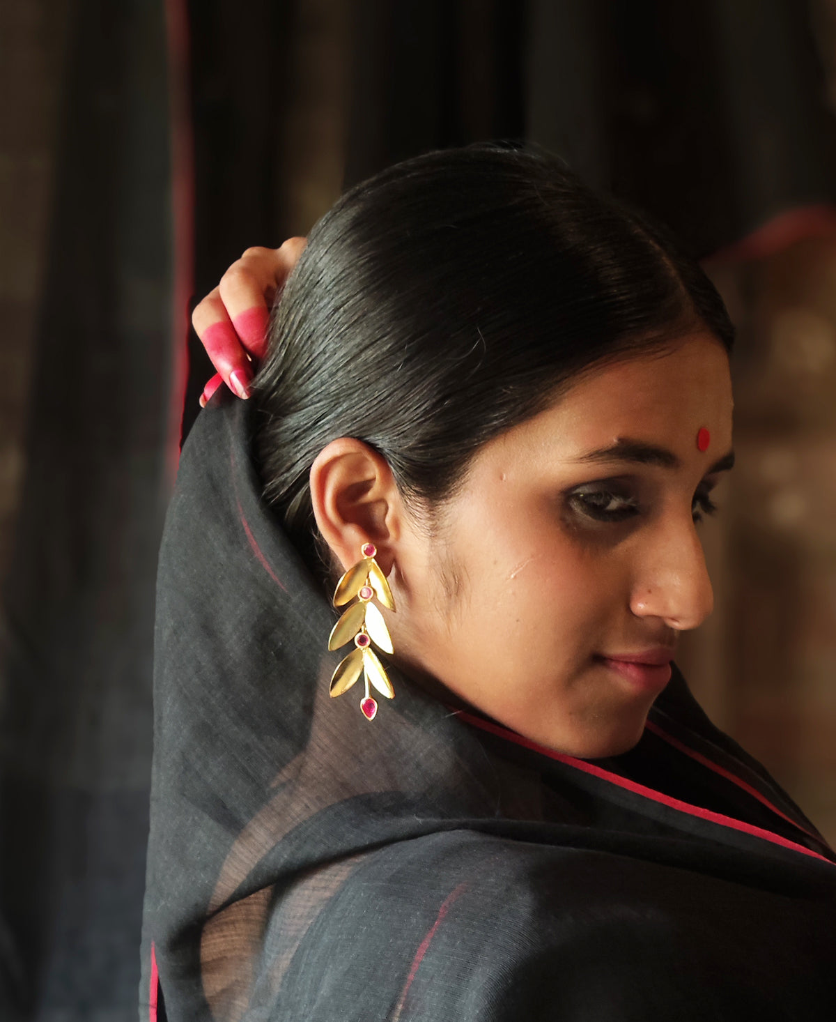 Raanga Kusum Pallav Kaan