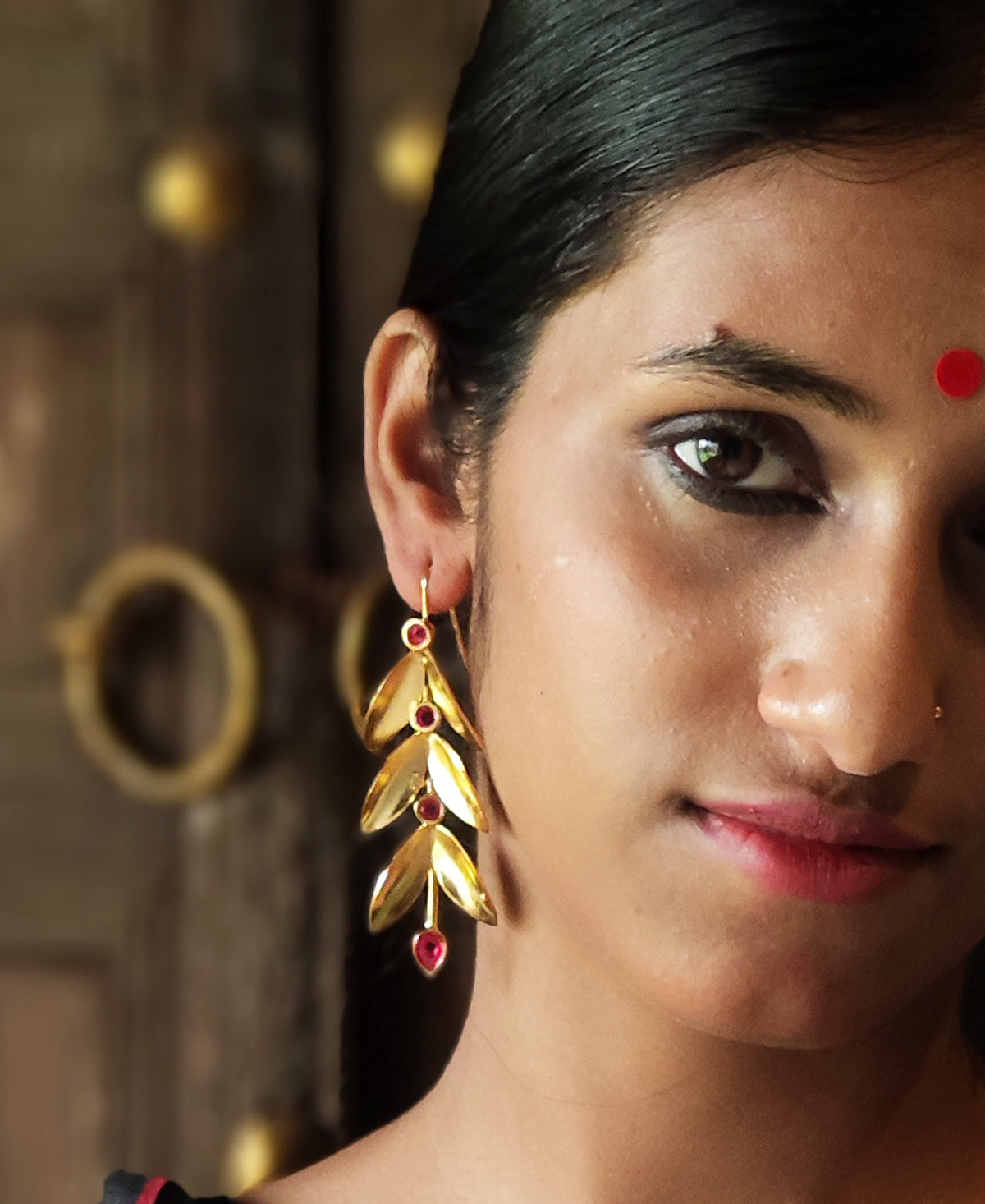 Raanga Shakha Pallav Earring