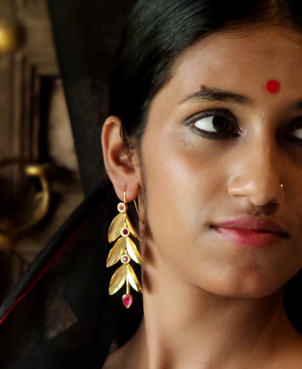 Raanga Shakha Pallav Earring