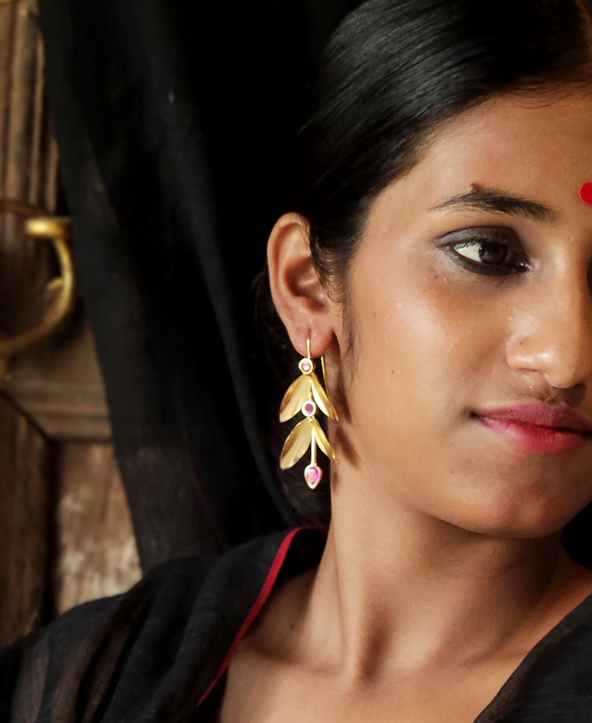 Raanga Banalata Pallav Earring
