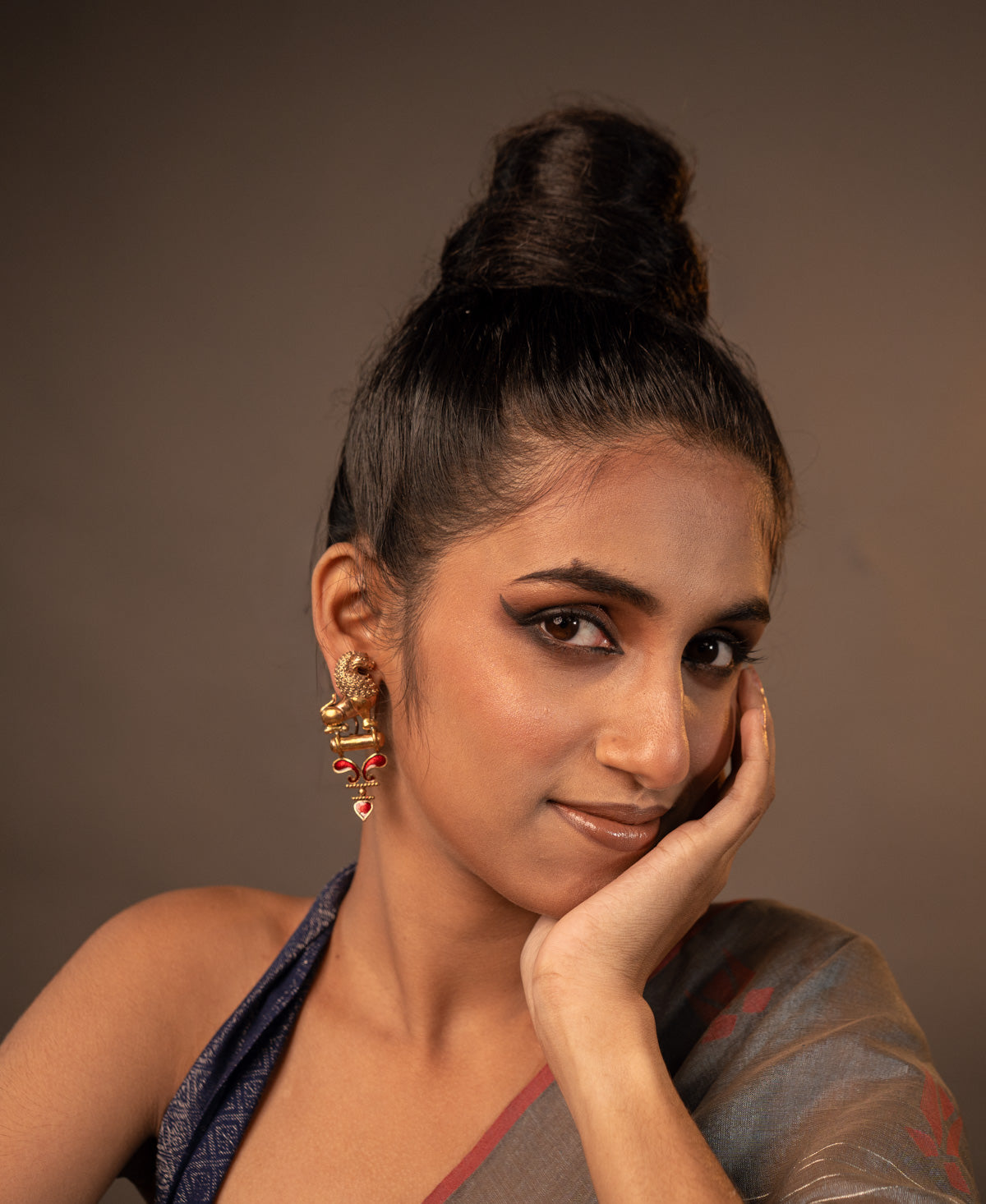 Yali Rakta Bindu Earrings