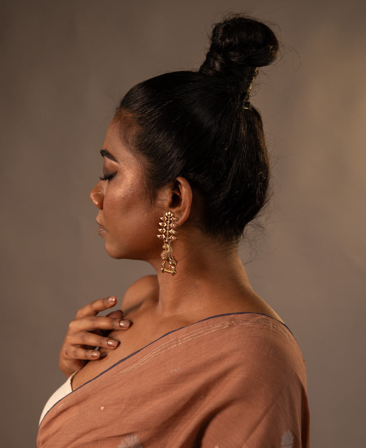 Yali Rakta Lata Earrings