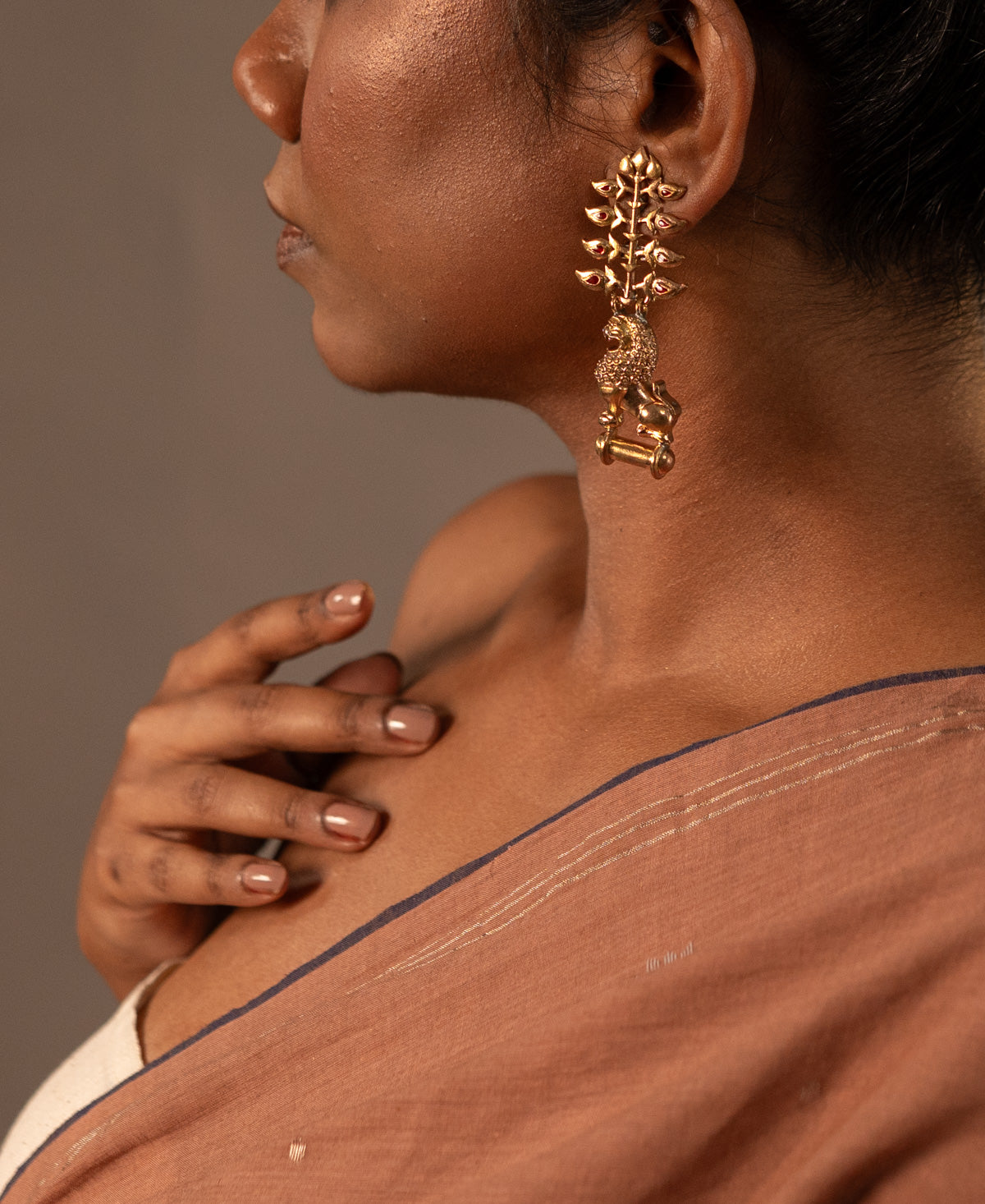 Yali Rakta Lata Earrings