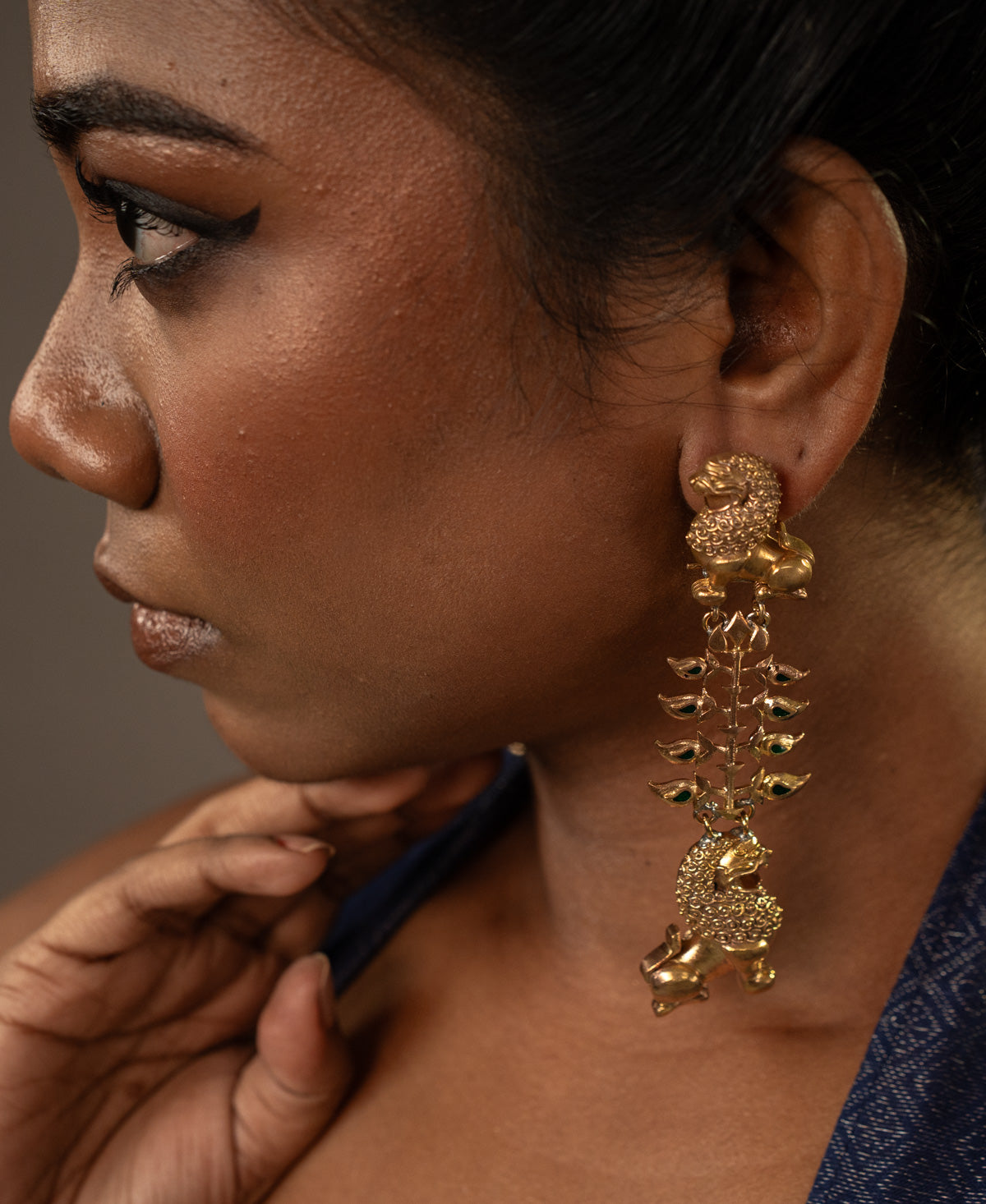 Yali Harit Lata Long Earrings