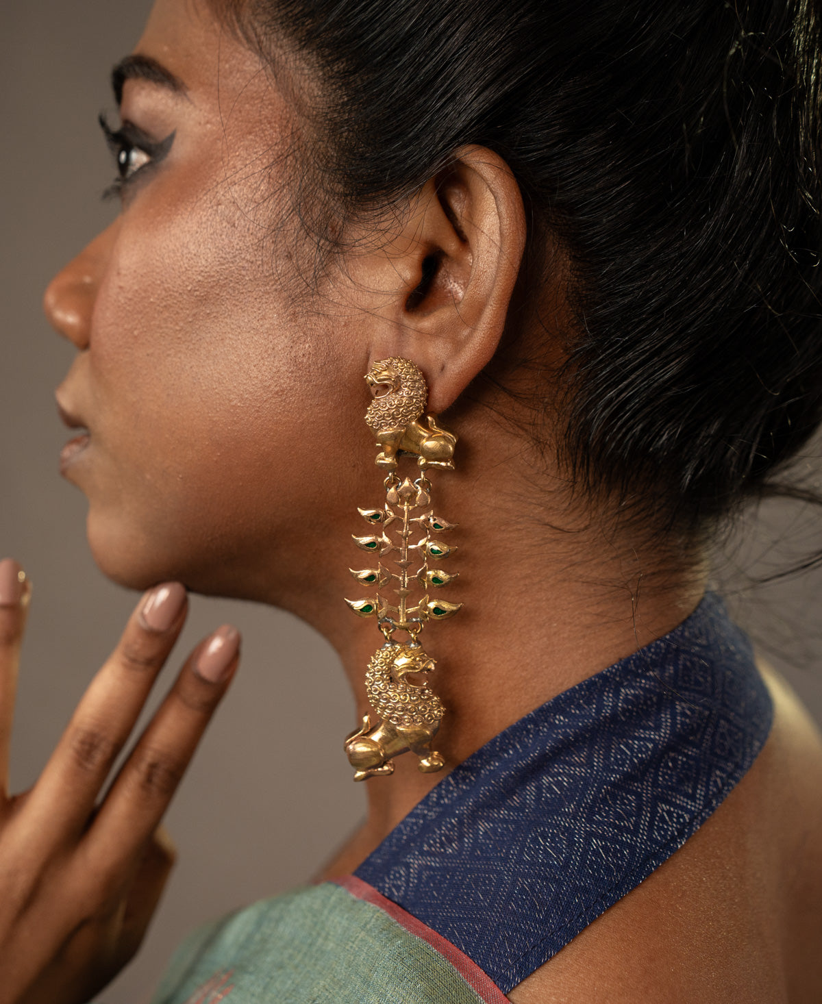 Yali Harit Lata Long Earrings