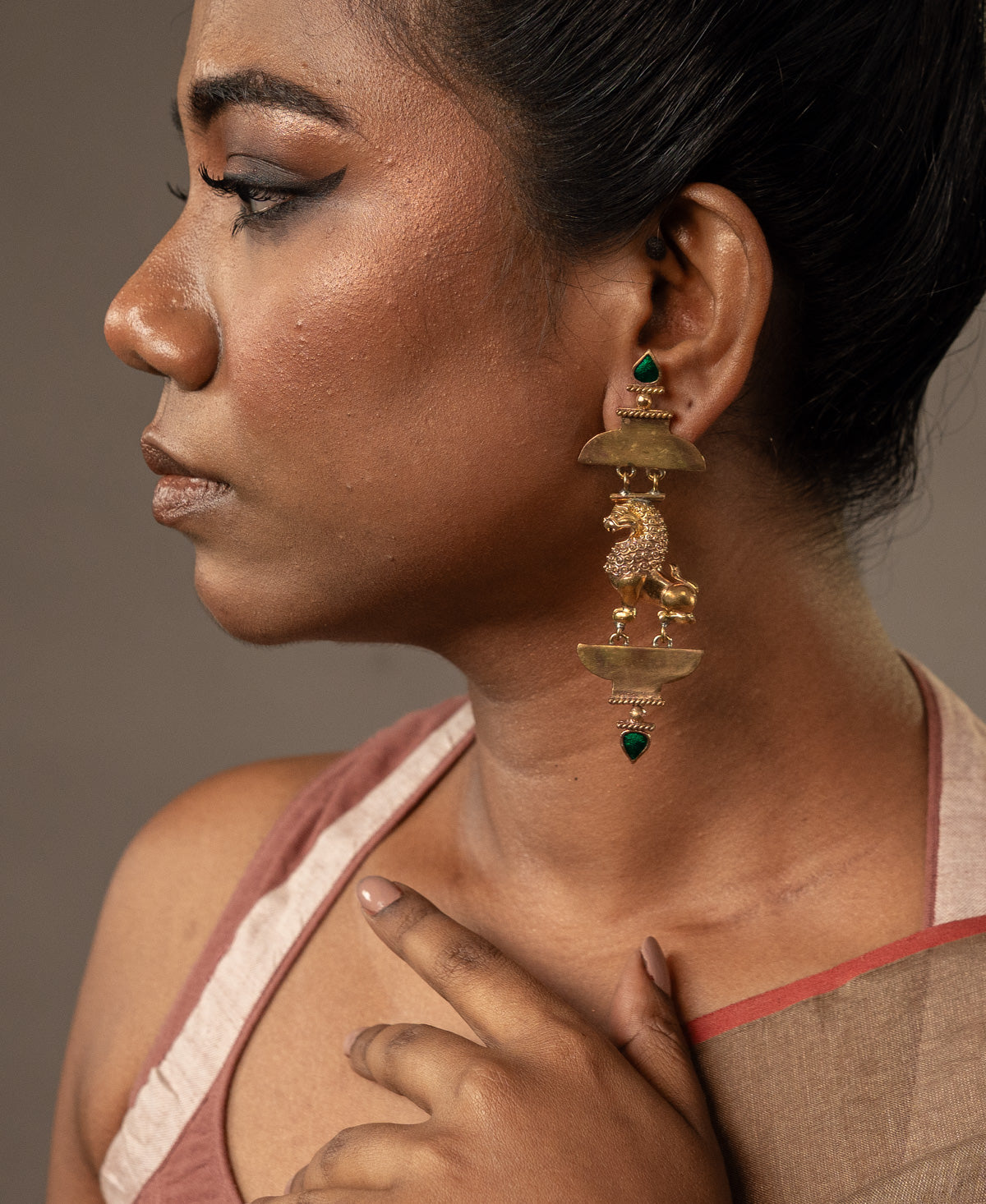 Yali Harit Dol Earrings