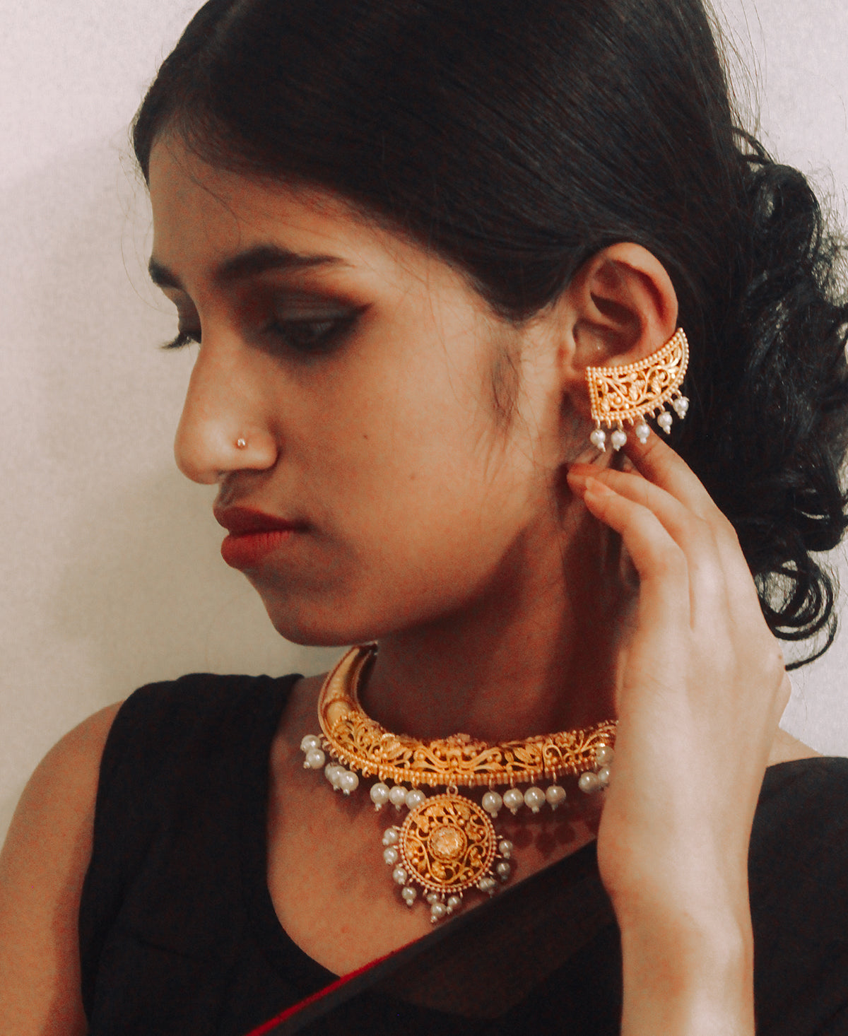 Amrapali Necklace Set