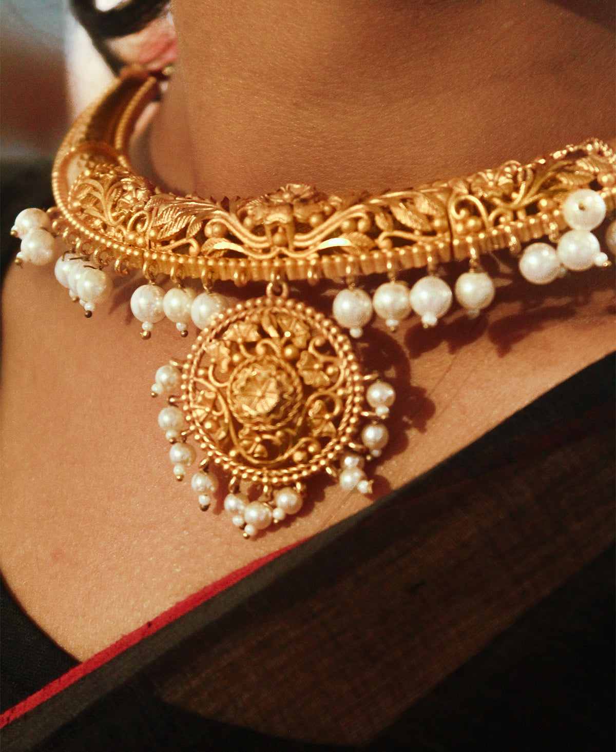 Amrapali Necklace Set