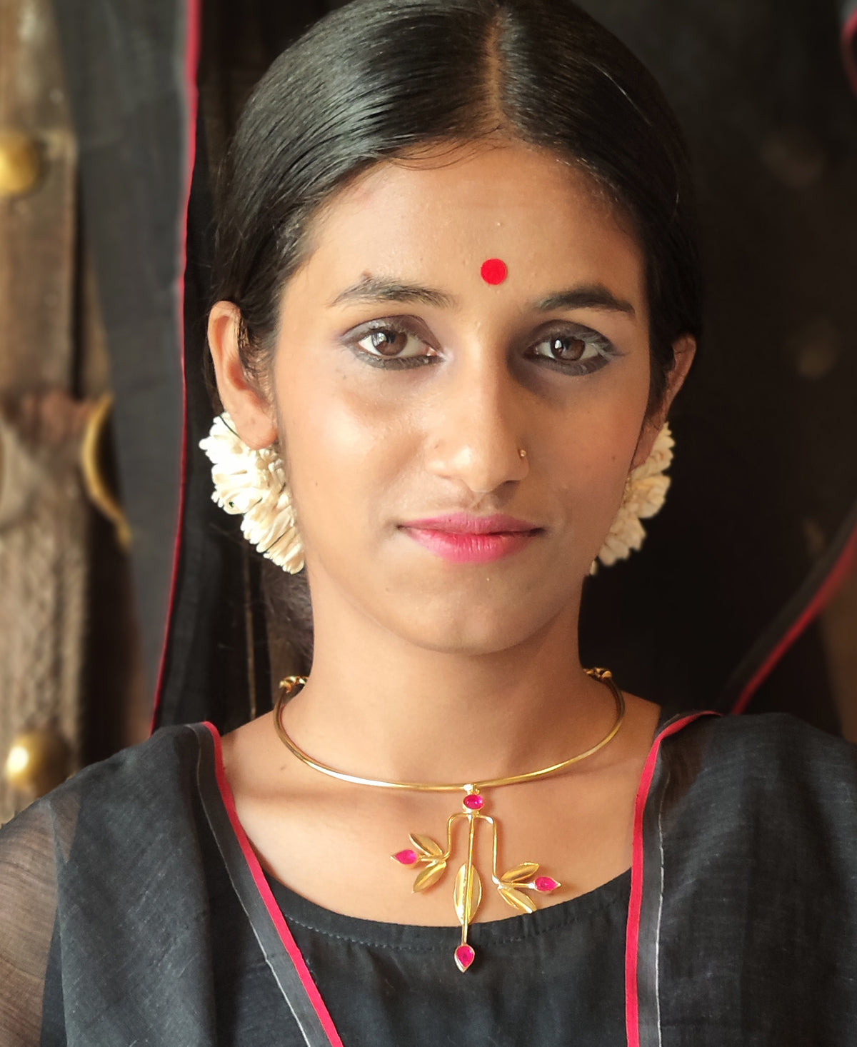 Raanga Charupata Pallav Hasli