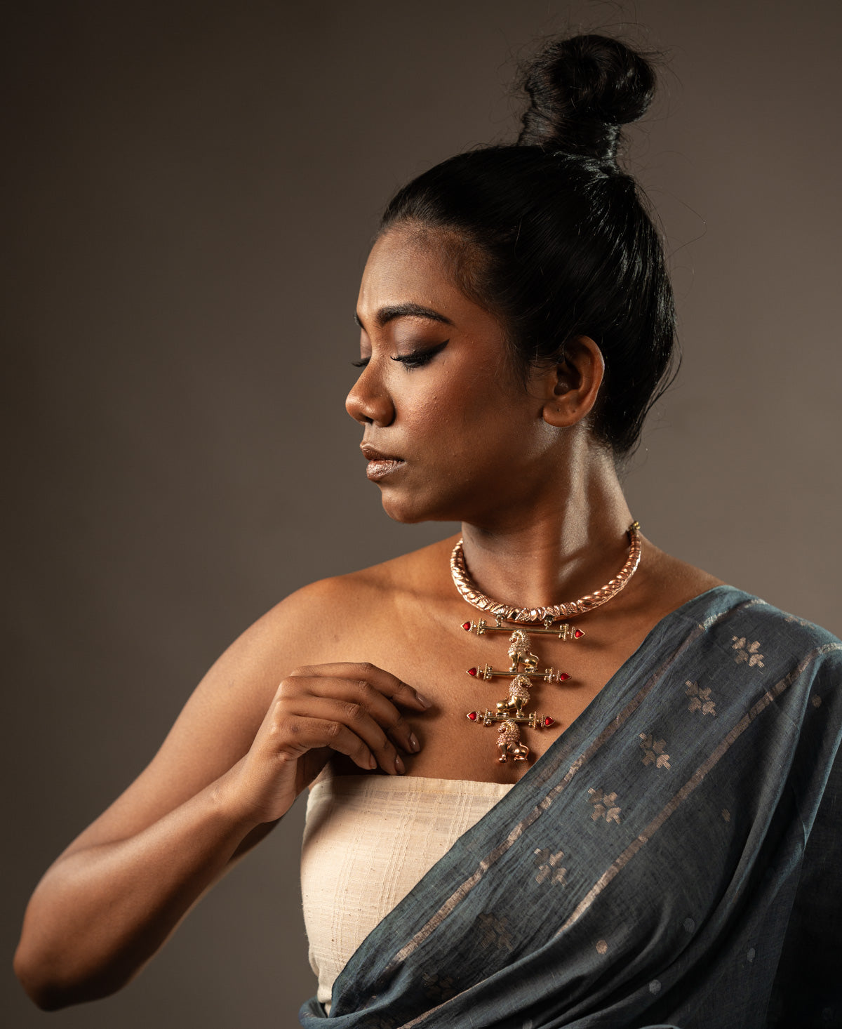 Yali Tridhara Collar Necklace