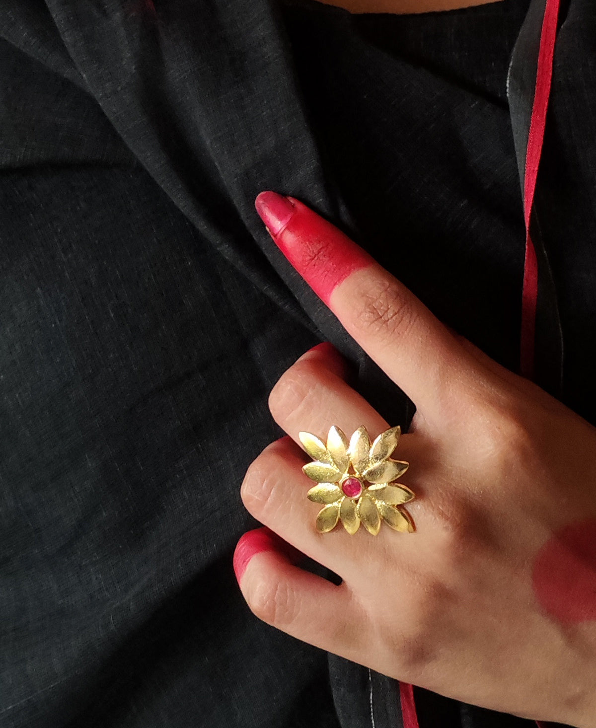 Raanga Madhu Pallav Ring