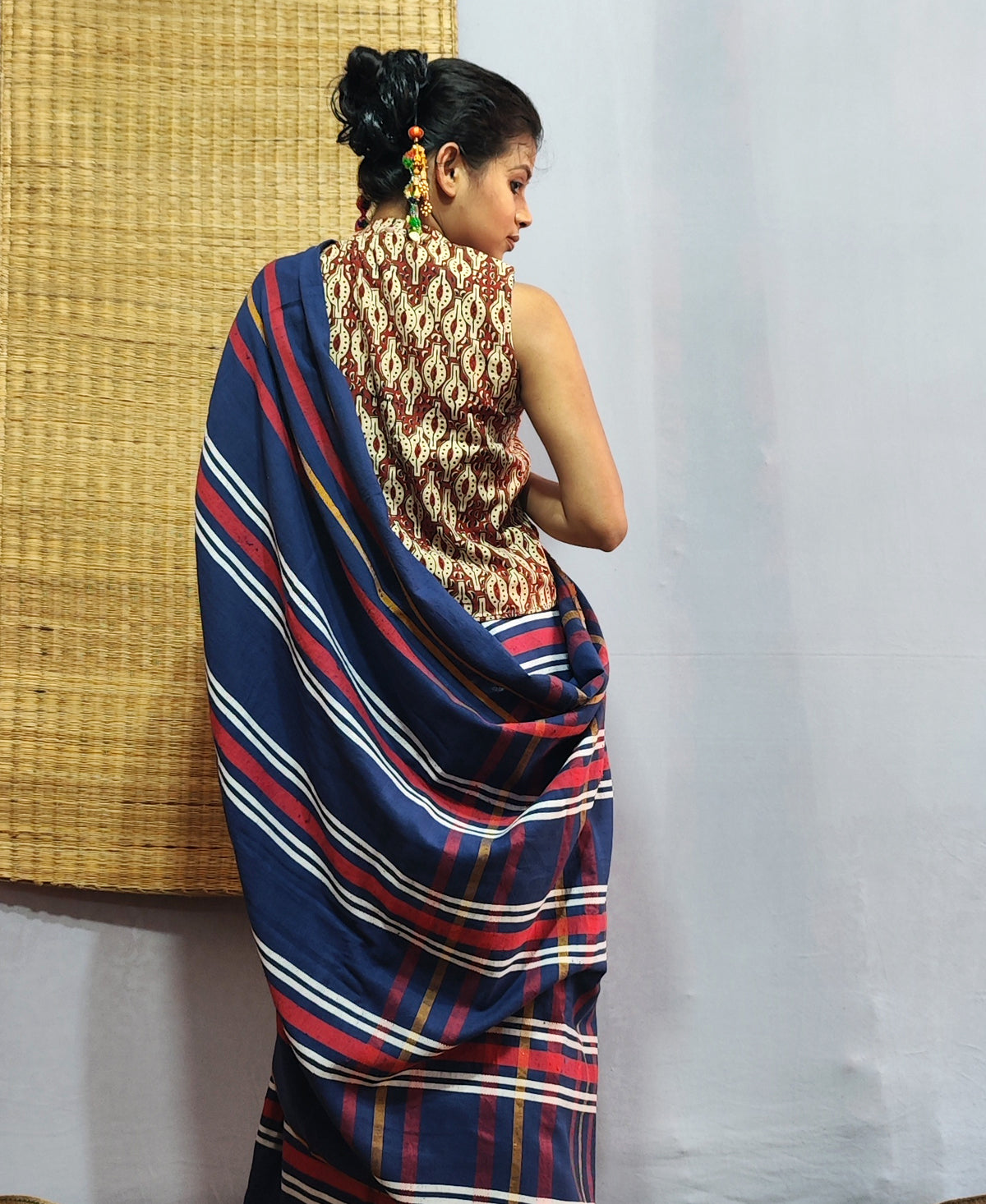 Purba Pallav Deep Indigo Tribal Stripe Saree