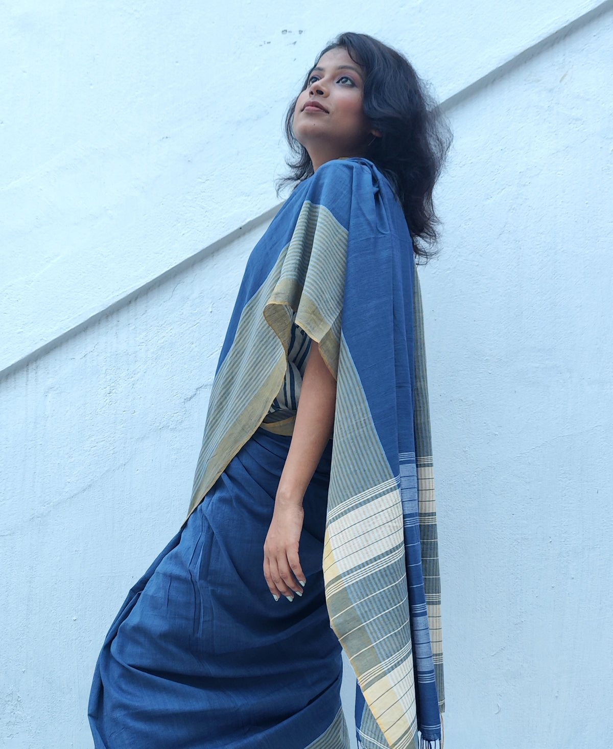 Ambar Neel Plain Handloom Cotton Saree