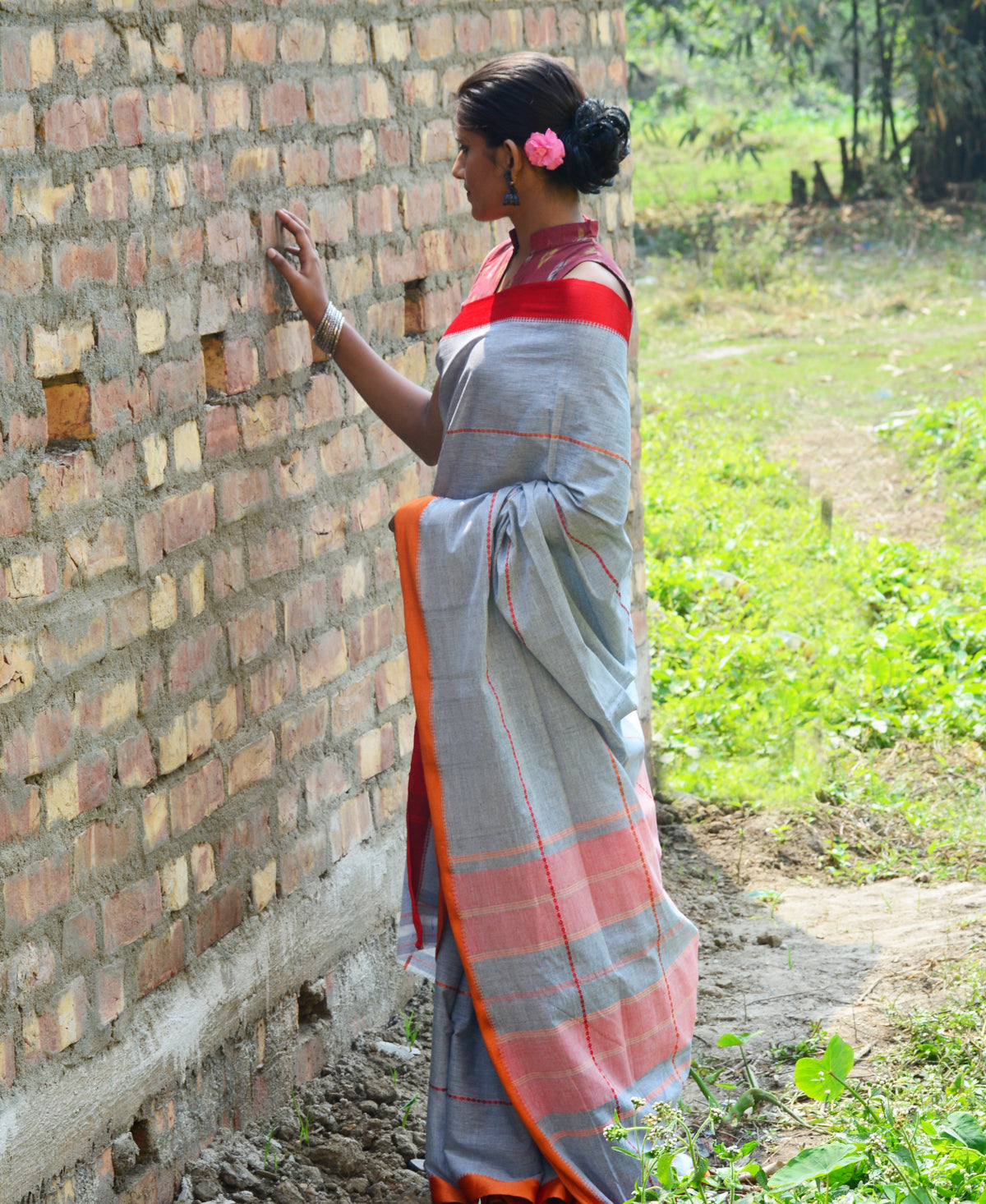 Light Grey Handwoven Cotton Saree