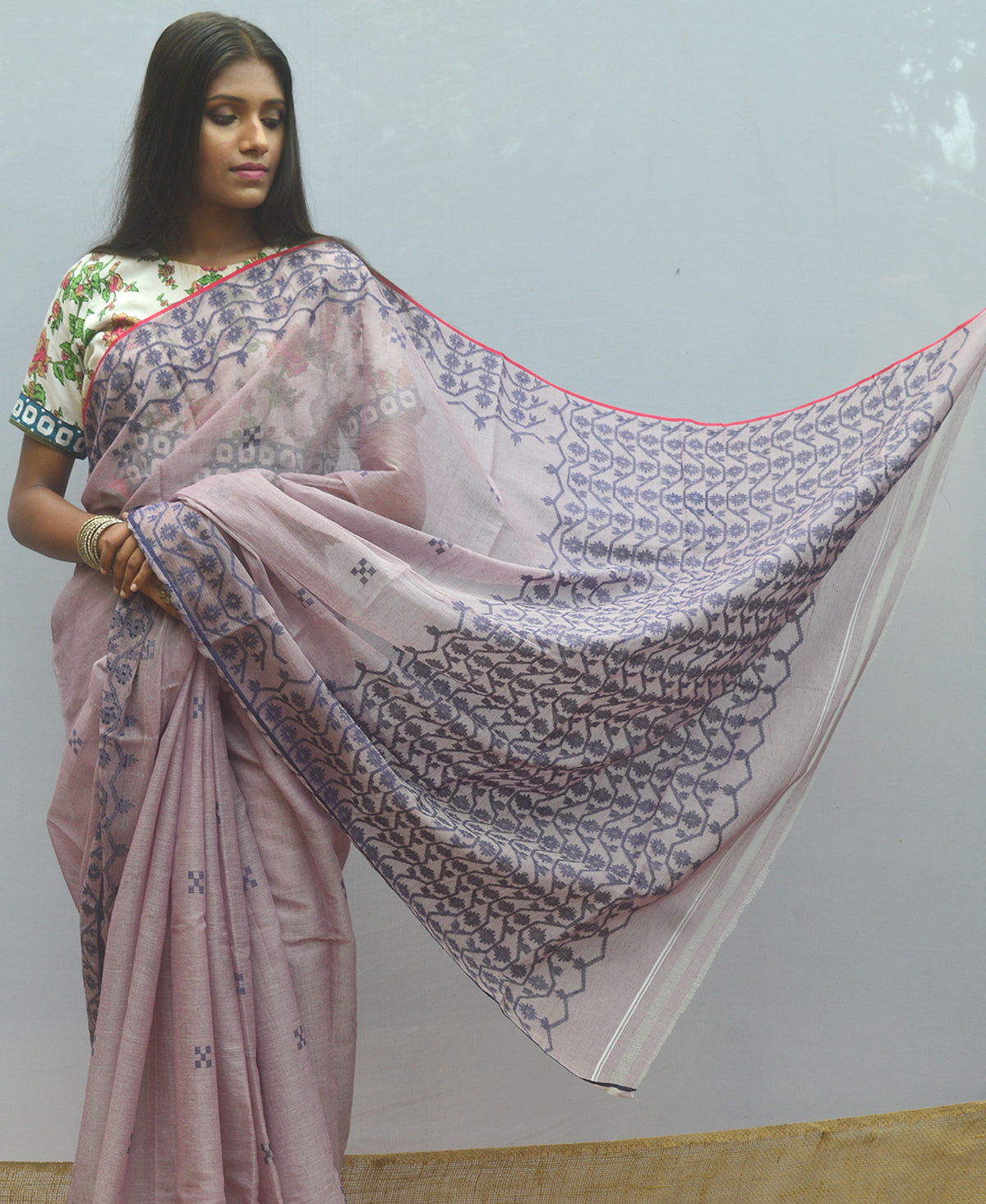 Dusky Mauve Deep Indigo Silk Cotton Jamdani Saree